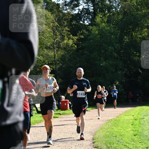 27.09.2026 - 35. Volkslauf durch das schöne Alstertal Dr. Thomas Lammeyer http://msf.ph/oto/10572809 27.09.2026 11:24:58 Laufen 3402, 3237 meine-sportfotos.de