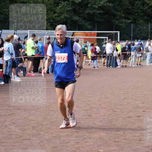27.09.2026 - 35. Volkslauf durch das schöne Alstertal Strokosch-Dieckow http://msf.ph/oto/10573119 27.09.2026 12:23:23 Ziel 2086, 2372 meine-sportfotos.de