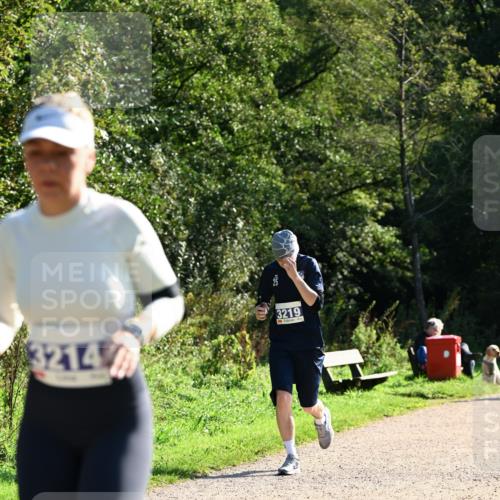 27.09.2026 - 35. Volkslauf durch das schöne Alstertal Dr. Thomas Lammeyer http://msf.ph/oto/10573170 27.09.2026 11:26:44 Laufen 3214, 3219 meine-sportfotos.de