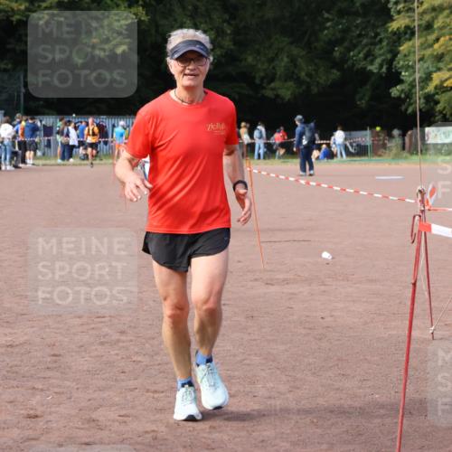 27.09.2026 - 35. Volkslauf durch das schöne Alstertal Strokosch-Dieckow http://msf.ph/oto/10573173 27.09.2026 12:23:25 Ziel 2086, 2372 meine-sportfotos.de