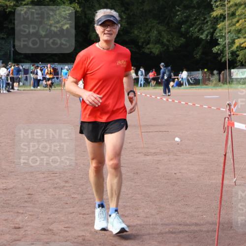 27.09.2026 - 35. Volkslauf durch das schöne Alstertal Strokosch-Dieckow http://msf.ph/oto/10573178 27.09.2026 12:23:25 Ziel 2086, 2372 meine-sportfotos.de