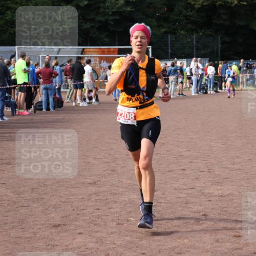 27.09.2026 - 35. Volkslauf durch das schöne Alstertal Strokosch-Dieckow http://msf.ph/oto/10573224 27.09.2026 12:23:38 Ziel 2208 meine-sportfotos.de
