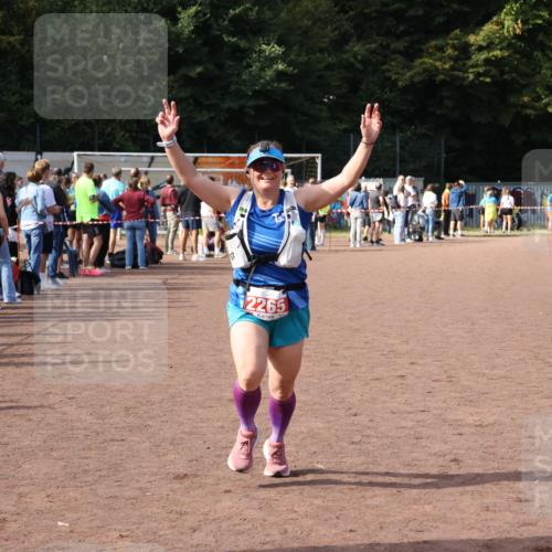 27.09.2026 - 35. Volkslauf durch das schöne Alstertal Strokosch-Dieckow http://msf.ph/oto/10573268 27.09.2026 12:23:49 Ziel 2265 meine-sportfotos.de
