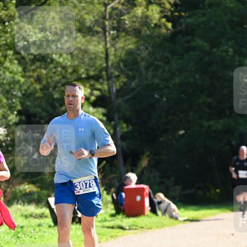 27.09.2026 - 35. Volkslauf durch das schöne Alstertal Dr. Thomas Lammeyer http://msf.ph/oto/10573391 27.09.2026 11:27:43 Laufen 3078 meine-sportfotos.de
