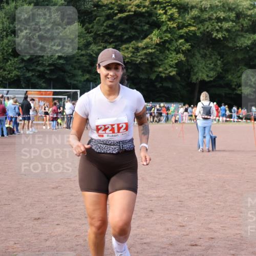 27.09.2026 - 35. Volkslauf durch das schöne Alstertal Strokosch-Dieckow http://msf.ph/oto/10573414 27.09.2026 12:24:24 Ziel 2212 meine-sportfotos.de