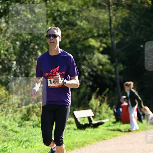27.09.2026 - 35. Volkslauf durch das schöne Alstertal Dr. Thomas Lammeyer http://msf.ph/oto/10573437 27.09.2026 11:27:59 Laufen 61, 15 meine-sportfotos.de
