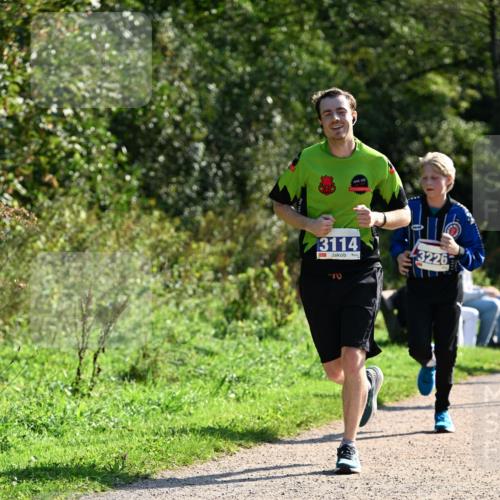 27.09.2026 - 35. Volkslauf durch das schöne Alstertal Dr. Thomas Lammeyer http://msf.ph/oto/10573460 27.09.2026 11:28:32 Laufen 3114, 3226 meine-sportfotos.de