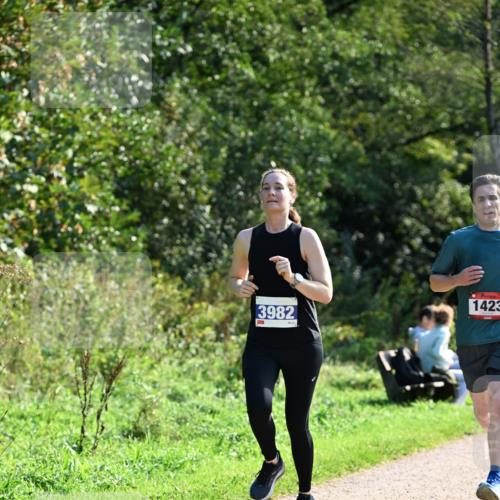 27.09.2026 - 35. Volkslauf durch das schöne Alstertal Dr. Thomas Lammeyer http://msf.ph/oto/10573502 27.09.2026 11:28:44 Laufen 1423, 3982 meine-sportfotos.de