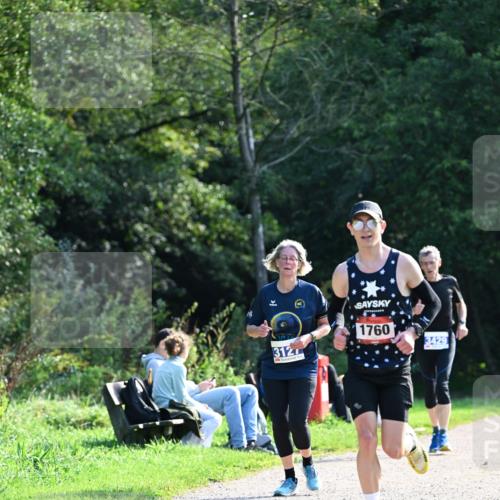 27.09.2026 - 35. Volkslauf durch das schöne Alstertal Dr. Thomas Lammeyer http://msf.ph/oto/10573558 27.09.2026 11:29:00 Laufen 312, 1760, 3429 meine-sportfotos.de
