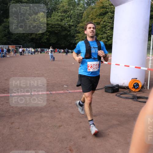 27.09.2026 - 35. Volkslauf durch das schöne Alstertal Strokosch-Dieckow http://msf.ph/oto/10573560 27.09.2026 12:25:01 Ziel 2084, 2366, 2492 meine-sportfotos.de