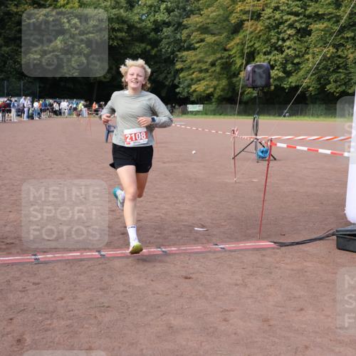 27.09.2026 - 35. Volkslauf durch das schöne Alstertal Strokosch-Dieckow http://msf.ph/oto/10573597 27.09.2026 12:25:10 Ziel 2108 meine-sportfotos.de