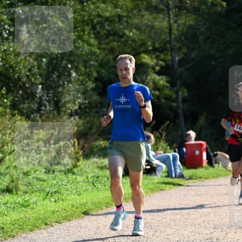 27.09.2026 - 35. Volkslauf durch das schöne Alstertal Dr. Thomas Lammeyer http://msf.ph/oto/10573606 27.09.2026 11:29:09 Laufen 53, 561300117, 142 meine-sportfotos.de