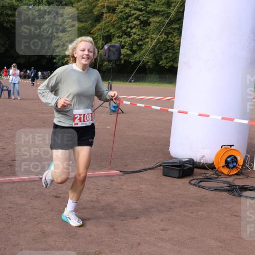 27.09.2026 - 35. Volkslauf durch das schöne Alstertal Strokosch-Dieckow http://msf.ph/oto/10573626 27.09.2026 12:25:10 Ziel 2108 meine-sportfotos.de
