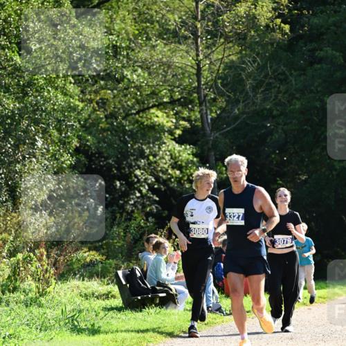 27.09.2026 - 35. Volkslauf durch das schöne Alstertal Dr. Thomas Lammeyer http://msf.ph/oto/10573650 27.09.2026 11:29:28 Laufen 3080, 3327, 3079 meine-sportfotos.de