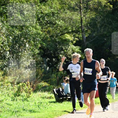 27.09.2026 - 35. Volkslauf durch das schöne Alstertal Dr. Thomas Lammeyer http://msf.ph/oto/10573654 27.09.2026 11:29:28 Laufen 3080, 3327, 3079 meine-sportfotos.de