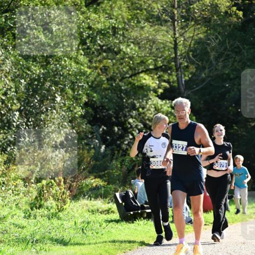 27.09.2026 - 35. Volkslauf durch das schöne Alstertal Dr. Thomas Lammeyer http://msf.ph/oto/10573656 27.09.2026 11:29:28 Laufen 3080, 3327, 3079 meine-sportfotos.de