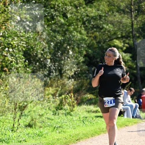 27.09.2026 - 35. Volkslauf durch das schöne Alstertal Dr. Thomas Lammeyer http://msf.ph/oto/10573763 27.09.2026 11:29:57 Laufen 271 meine-sportfotos.de