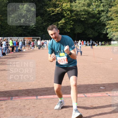 27.09.2026 - 35. Volkslauf durch das schöne Alstertal Strokosch-Dieckow http://msf.ph/oto/10573781 27.09.2026 12:25:30 Ziel 2168, 2342, 2392 meine-sportfotos.de
