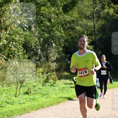 27.09.2026 - 35. Volkslauf durch das schöne Alstertal Dr. Thomas Lammeyer http://msf.ph/oto/10573785 27.09.2026 11:30:00 Laufen 1419 meine-sportfotos.de