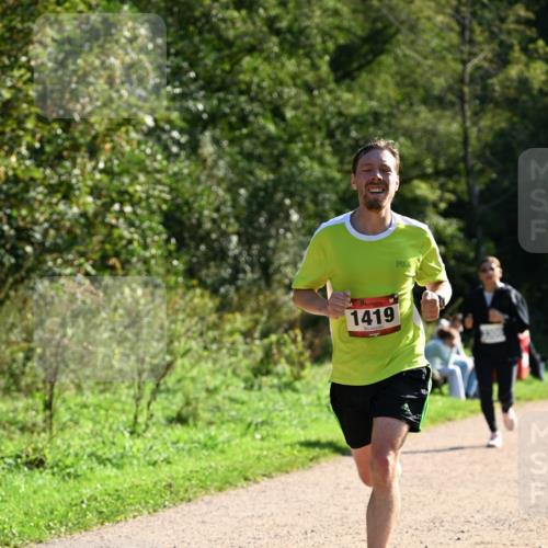 27.09.2026 - 35. Volkslauf durch das schöne Alstertal Dr. Thomas Lammeyer http://msf.ph/oto/10573788 27.09.2026 11:30:01 Laufen 1419, 2000 meine-sportfotos.de