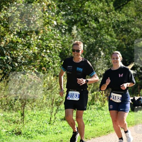 27.09.2026 - 35. Volkslauf durch das schöne Alstertal Dr. Thomas Lammeyer http://msf.ph/oto/10573859 27.09.2026 11:30:21 Laufen 3183, 3182 meine-sportfotos.de