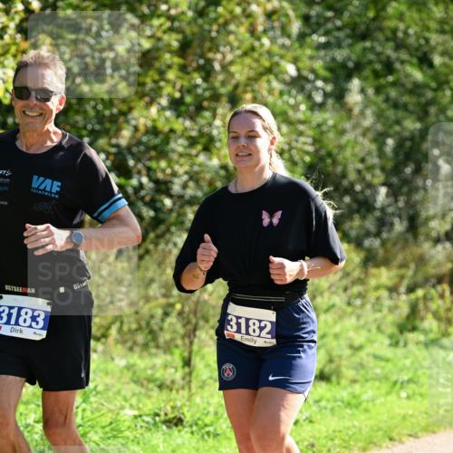 27.09.2026 - 35. Volkslauf durch das schöne Alstertal Dr. Thomas Lammeyer http://msf.ph/oto/10573870 27.09.2026 11:30:22 Laufen 3183, 3182 meine-sportfotos.de