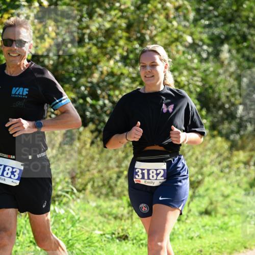 27.09.2026 - 35. Volkslauf durch das schöne Alstertal Dr. Thomas Lammeyer http://msf.ph/oto/10573871 27.09.2026 11:30:22 Laufen 183, 3182 meine-sportfotos.de