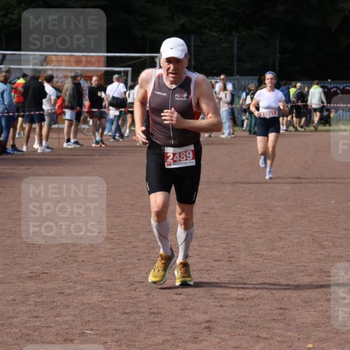 27.09.2026 - 35. Volkslauf durch das schöne Alstertal Strokosch-Dieckow http://msf.ph/oto/10573997 27.09.2026 12:26:39 Ziel 2061, 2284, 2489 meine-sportfotos.de