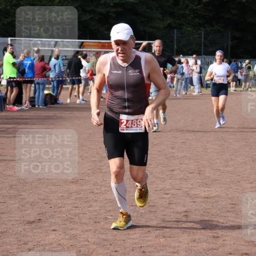 27.09.2026 - 35. Volkslauf durch das schöne Alstertal Strokosch-Dieckow http://msf.ph/oto/10574025 27.09.2026 12:26:40 Ziel 2061, 2284, 2489 meine-sportfotos.de