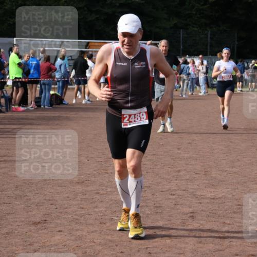 27.09.2026 - 35. Volkslauf durch das schöne Alstertal Strokosch-Dieckow http://msf.ph/oto/10574035 27.09.2026 12:26:40 Ziel 2061, 2284, 2489 meine-sportfotos.de