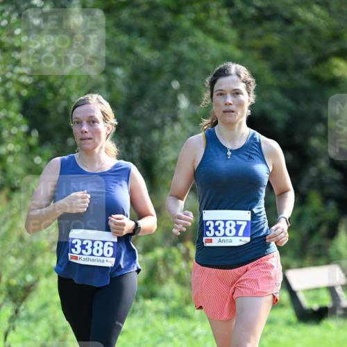 27.09.2026 - 35. Volkslauf durch das schöne Alstertal Dr. Thomas Lammeyer http://msf.ph/oto/10574121 27.09.2026 11:31:31 Laufen 3386, 3387 meine-sportfotos.de