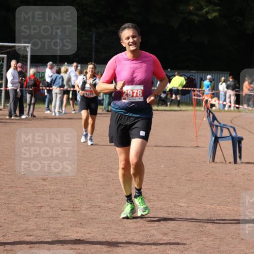 27.09.2026 - 35. Volkslauf durch das schöne Alstertal Strokosch-Dieckow http://msf.ph/oto/10574123 27.09.2026 12:27:17 Ziel 2259, 2978 meine-sportfotos.de