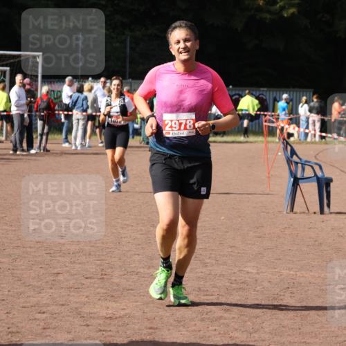 27.09.2026 - 35. Volkslauf durch das schöne Alstertal Strokosch-Dieckow http://msf.ph/oto/10574146 27.09.2026 12:27:17 Ziel 2259, 2978 meine-sportfotos.de