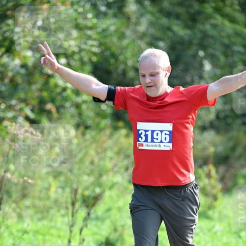 27.09.2026 - 35. Volkslauf durch das schöne Alstertal Dr. Thomas Lammeyer http://msf.ph/oto/10574148 27.09.2026 11:31:35 Laufen 3196 meine-sportfotos.de