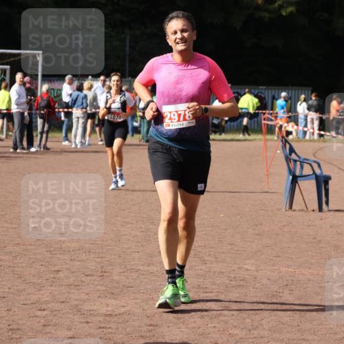27.09.2026 - 35. Volkslauf durch das schöne Alstertal Strokosch-Dieckow http://msf.ph/oto/10574151 27.09.2026 12:27:17 Ziel 2259, 2978 meine-sportfotos.de