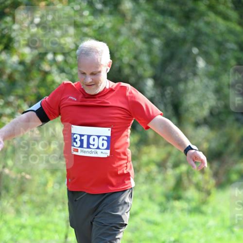 27.09.2026 - 35. Volkslauf durch das schöne Alstertal Dr. Thomas Lammeyer http://msf.ph/oto/10574152 27.09.2026 11:31:36 Laufen 3196 meine-sportfotos.de