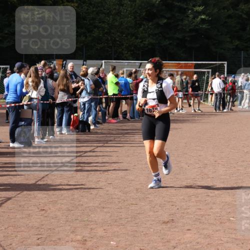 27.09.2026 - 35. Volkslauf durch das schöne Alstertal Strokosch-Dieckow http://msf.ph/oto/10574168 27.09.2026 12:27:24 Ziel 1078 meine-sportfotos.de