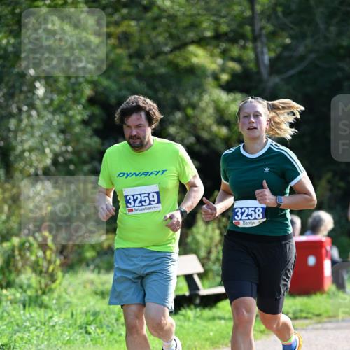 27.09.2026 - 35. Volkslauf durch das schöne Alstertal Dr. Thomas Lammeyer http://msf.ph/oto/10574212 27.09.2026 11:31:48 Laufen 3259, 3258 meine-sportfotos.de