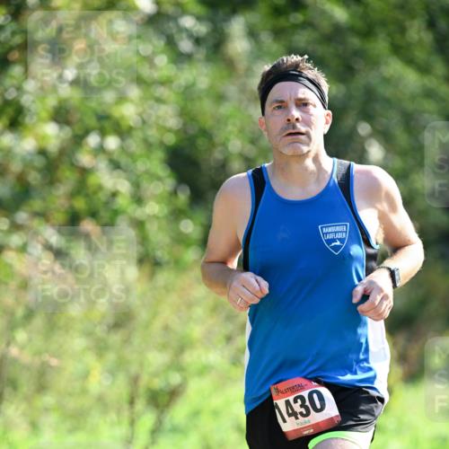 27.09.2026 - 35. Volkslauf durch das schöne Alstertal Dr. Thomas Lammeyer http://msf.ph/oto/10574301 27.09.2026 11:32:05 Laufen 1430 meine-sportfotos.de