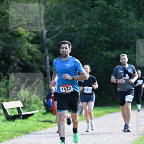 27.09.2026 - 35. Volkslauf durch das schöne Alstertal Dr. Thomas Lammeyer http://msf.ph/oto/10574343 27.09.2026 11:32:19 Laufen 1432, 3104 meine-sportfotos.de