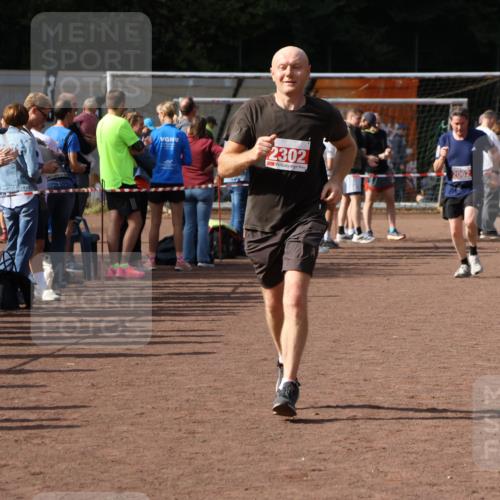 27.09.2026 - 35. Volkslauf durch das schöne Alstertal Strokosch-Dieckow http://msf.ph/oto/10574348 27.09.2026 12:28:11 Ziel 2018, 2062, 2063, 2258, 2302 meine-sportfotos.de