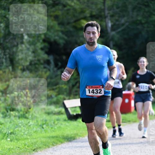 27.09.2026 - 35. Volkslauf durch das schöne Alstertal Dr. Thomas Lammeyer http://msf.ph/oto/10574353 27.09.2026 11:32:20 Laufen 1432, 3104 meine-sportfotos.de