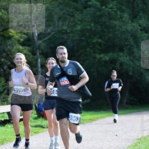 27.09.2026 - 35. Volkslauf durch das schöne Alstertal Dr. Thomas Lammeyer http://msf.ph/oto/10574357 27.09.2026 11:32:21 Laufen 3105, 0, 3963 meine-sportfotos.de