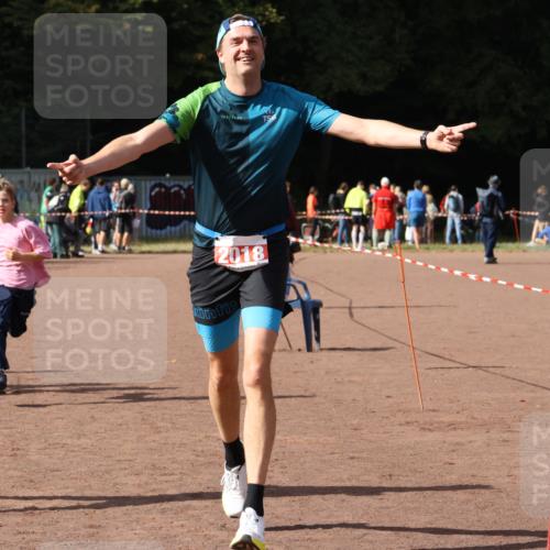 27.09.2026 - 35. Volkslauf durch das schöne Alstertal Strokosch-Dieckow http://msf.ph/oto/10574415 27.09.2026 12:28:15 Ziel 2018, 2062, 2063, 2258, 2302 meine-sportfotos.de