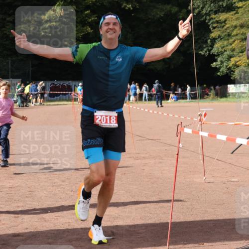 27.09.2026 - 35. Volkslauf durch das schöne Alstertal Strokosch-Dieckow http://msf.ph/oto/10574440 27.09.2026 12:28:15 Ziel 2018, 2062, 2063, 2258, 2302 meine-sportfotos.de
