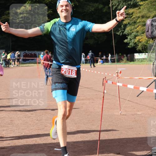 27.09.2026 - 35. Volkslauf durch das schöne Alstertal Strokosch-Dieckow http://msf.ph/oto/10574454 27.09.2026 12:28:16 Ziel 2018, 2062, 2063, 2258, 2302 meine-sportfotos.de