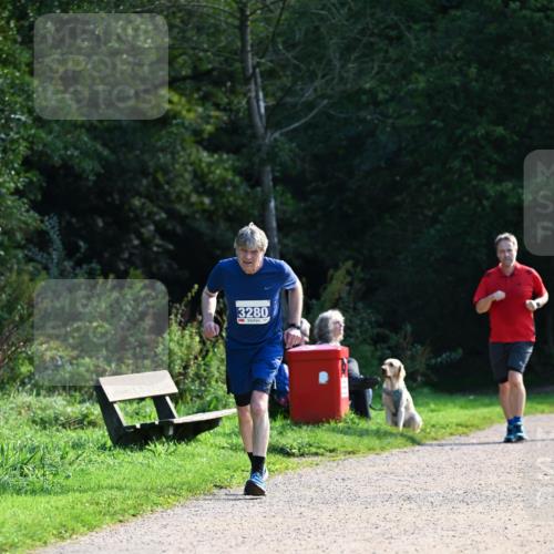 27.09.2026 - 35. Volkslauf durch das schöne Alstertal Dr. Thomas Lammeyer http://msf.ph/oto/10574505 27.09.2026 11:32:55 Laufen 3280 meine-sportfotos.de
