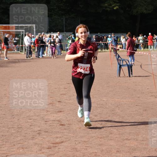 27.09.2026 - 35. Volkslauf durch das schöne Alstertal Strokosch-Dieckow http://msf.ph/oto/10574924 27.09.2026 12:29:22 Ziel 2274 meine-sportfotos.de