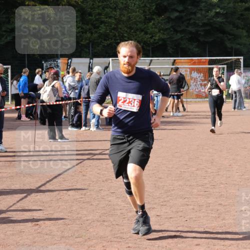 27.09.2026 - 35. Volkslauf durch das schöne Alstertal Strokosch-Dieckow http://msf.ph/oto/10575020 27.09.2026 12:34:10 Ziel 2236, 2329 meine-sportfotos.de