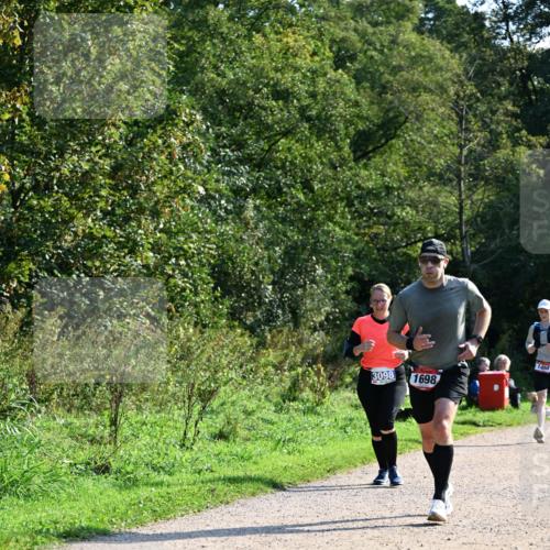 27.09.2026 - 35. Volkslauf durch das schöne Alstertal Dr. Thomas Lammeyer http://msf.ph/oto/10575181 27.09.2026 11:36:25 Laufen 3098, 1698, 1456 meine-sportfotos.de